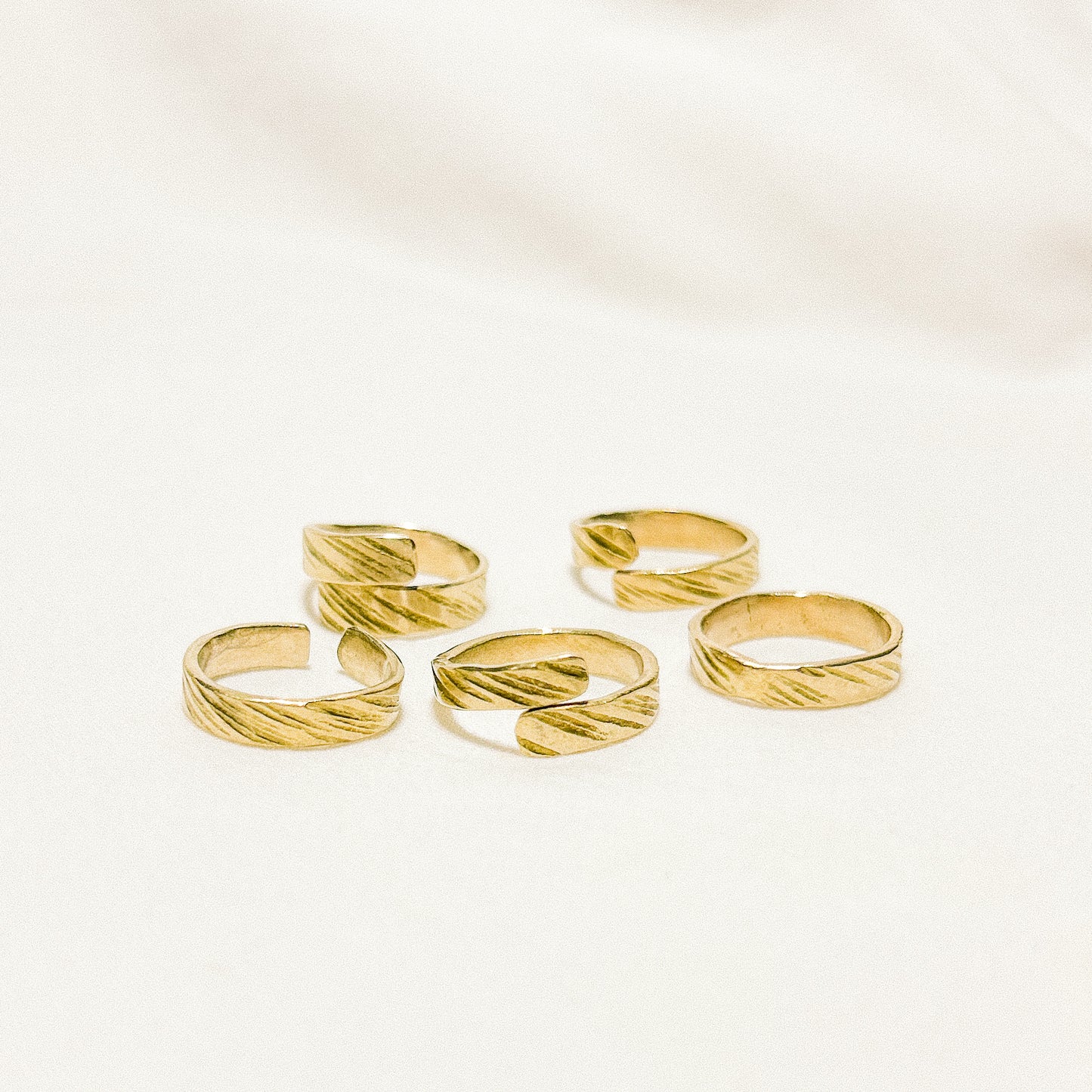 Binhi I Rings