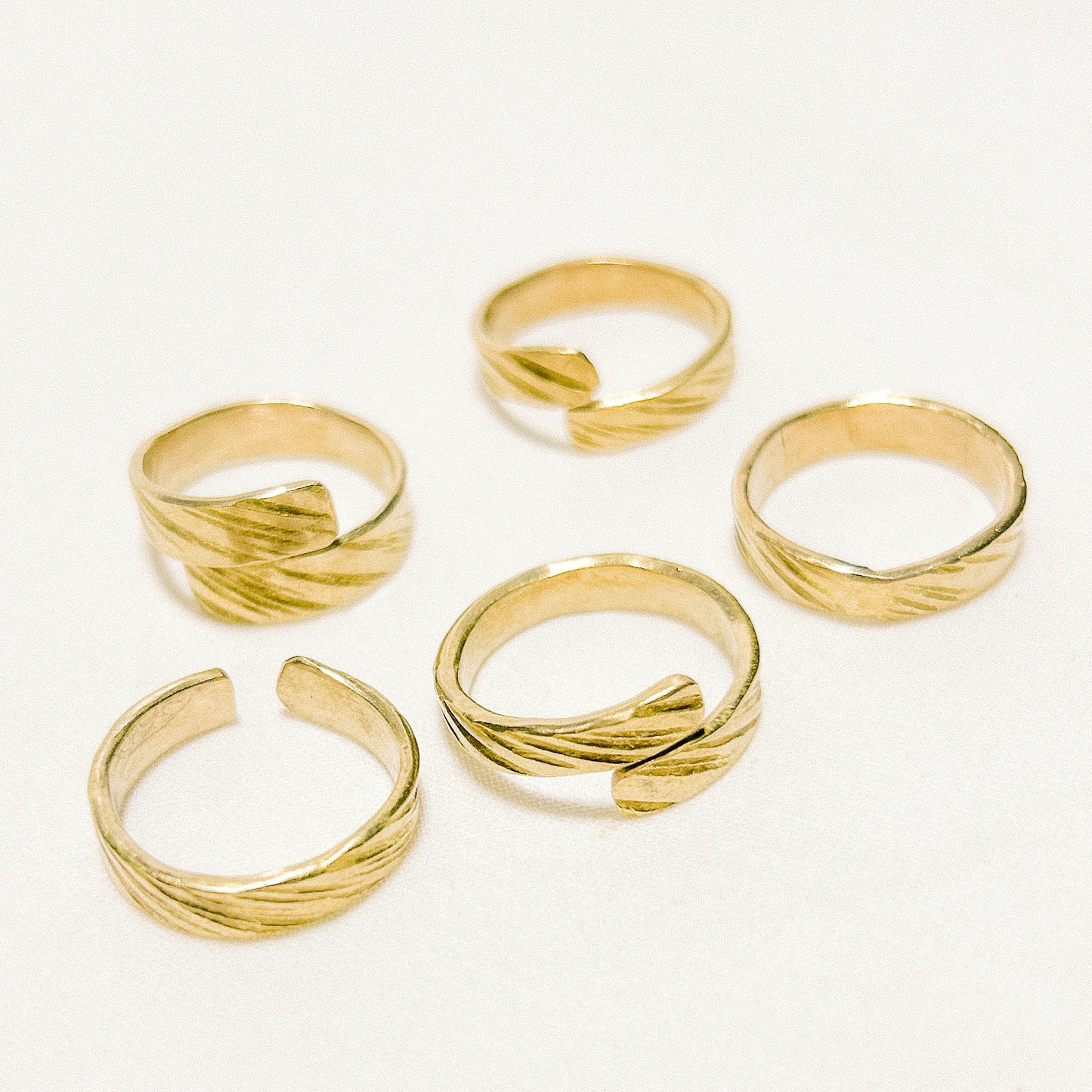 Binhi I Rings