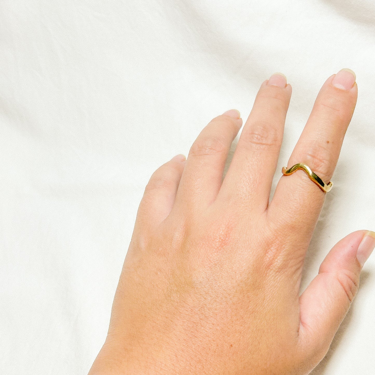 Alonara Ring