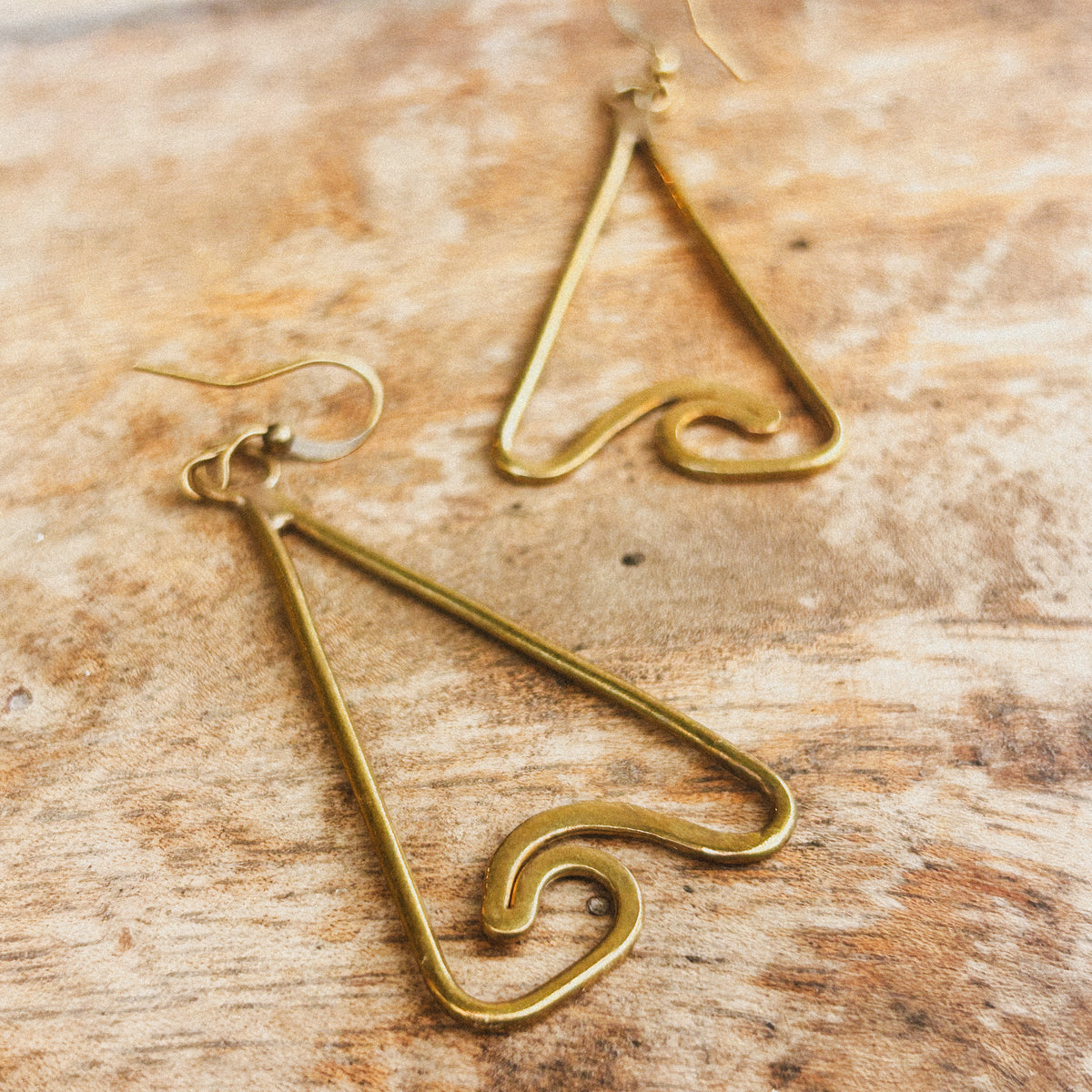Alon Sa Tatsulok Earrings