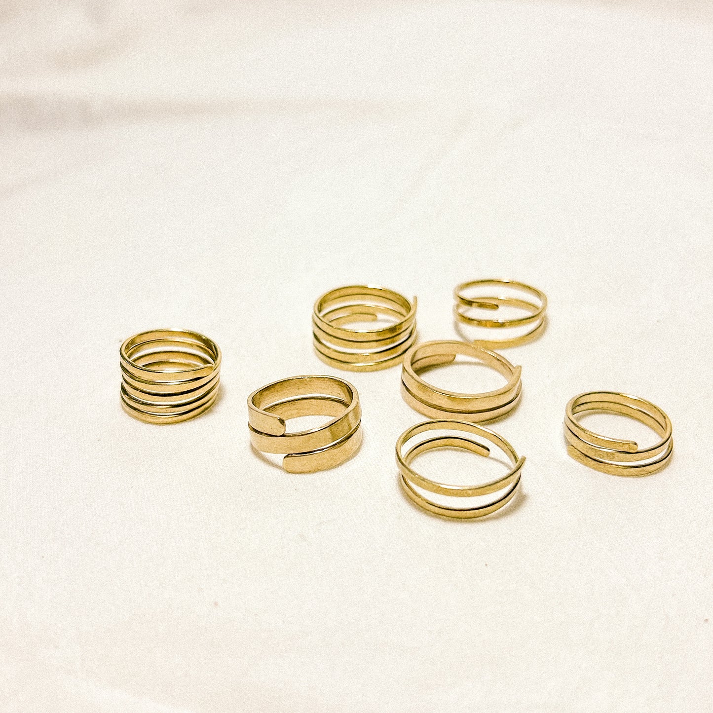 Silahis Rings
