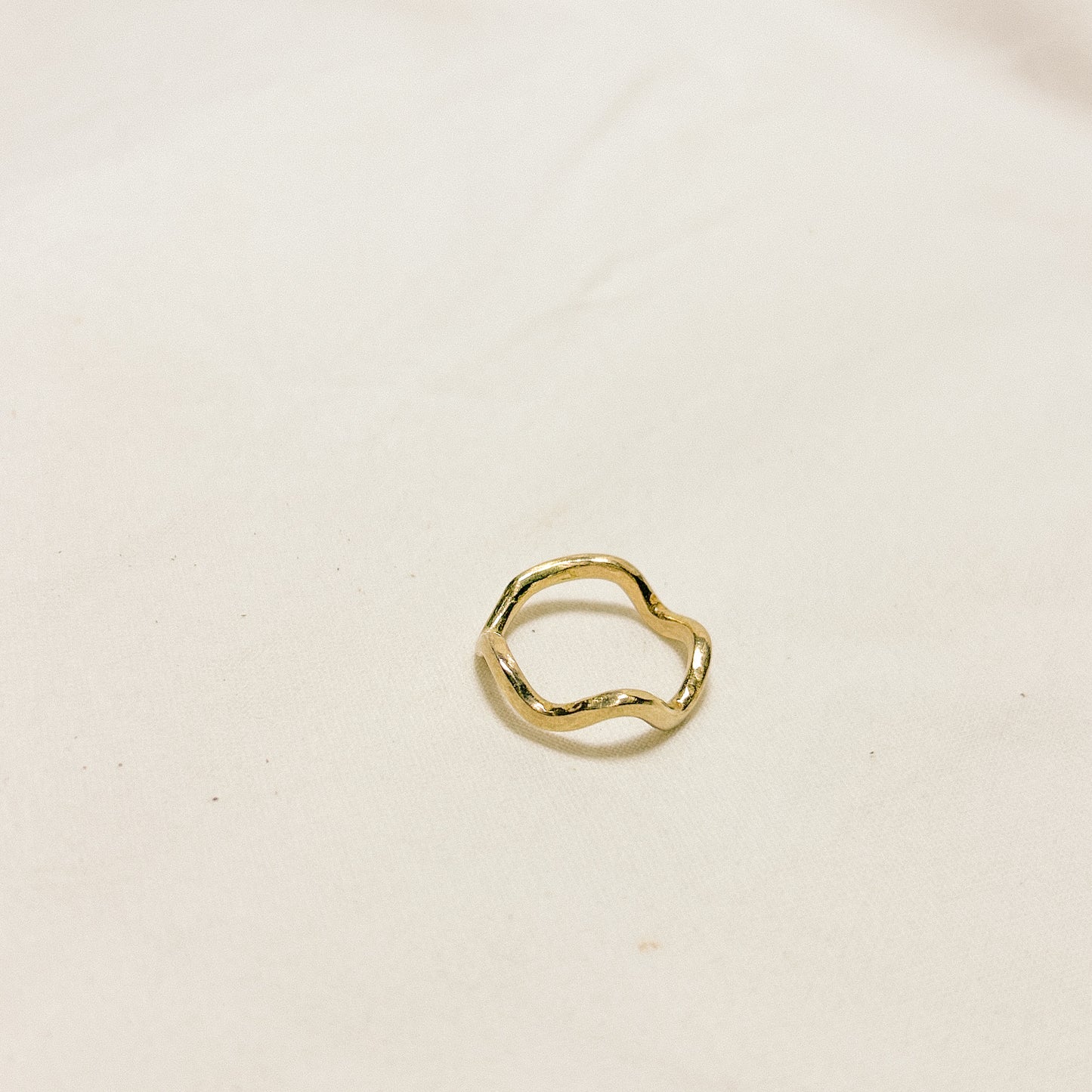 Alonara Ring